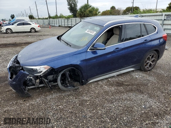 2018 BMW X1 sDrive28i with VIN WBXHU7C33J3F04439, listed as a Copart auction lot 45034033 with 28,091 mi miles. Bid and sale history available at carsss.com. Image 1.