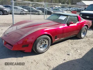 1981 Chevrolet Corvette with VIN 1G1AY8769B5102708, listed as a IAAI auction lot 41895949 with 98,292 mi miles. Bid and sale history available at carsss.com. Image 2.