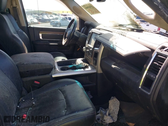 2018 Ram 1500 Laramie с VIN 1C6RR7NM9JS354632, выставлен на аукционе IAAI как лот 41707593 с пробегом Не указан миль и . История ставок и продаж доступна на DreamBid. Изображение 5.