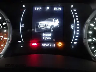 2017 Jeep Renegade Latitude с VIN ZACCJABB8HPF84295, выставлен на аукционе IAAI как лот 42431891 с пробегом 92 417 миль миль и . История ставок и продаж доступна на DreamBid. Изображение 7.