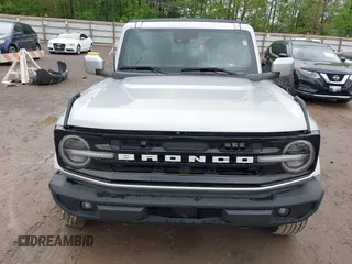 2022 Ford Bronco with VIN 1FMDE5DH0NLA98903, listed as a IAAI auction lot 42055569 with 39,893 mi miles and . Bid and sale history available at DreamBid. Image 12.