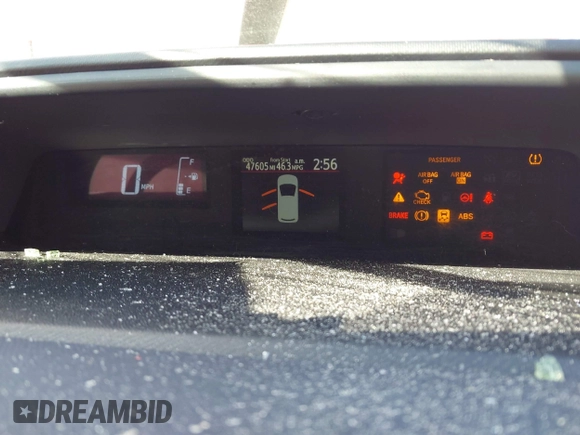 2017 Toyota Prius One z VIN JTDKDTB30H1593483, wystawiony jako IAAI lot #38991429 z przebiegiem 47 605 mil mil oraz . Historia ofert i sprzedaży dostępna na DreamBid. Obrazek 7.