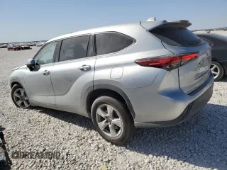 2021 Toyota Highlander L with VIN 5TDZZRAH2MS515896, listed as a Copart auction lot 49450015 with 57,639 mi miles and Salvage title. Bid and sale history available at DreamBid. Image 2.