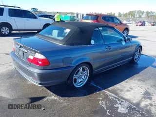 2003 BMW 3 Series 330Ci with VIN WBABS53433JU97622, listed as a IAAI auction lot 41270839 with 200,377 mi miles. Bid and sale history available at carsss.com. Image 4.