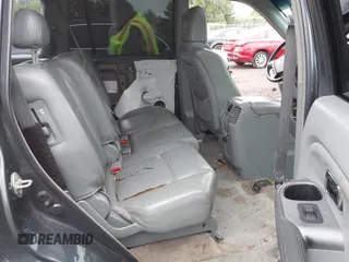 2005 Honda Pilot EX-L z VIN 5FNYF18585B063041, wystawiony jako IAAI lot #42267835 z przebiegiem 206 067 mil mil oraz . Historia ofert i sprzedaży dostępna na DreamBid. Obrazek 8.