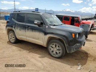 2018 Jeep Renegade Trailhawk z VIN ZACCJBCB9JPH87741, wystawiony jako Copart lot #58161425 z przebiegiem 47 033 mil mil oraz Czysty tytuł • Clean title. Historia ofert i sprzedaży dostępna na DreamBid. Obrazek 4.