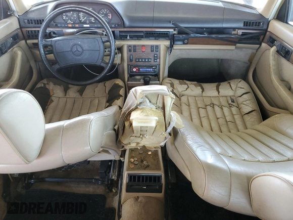 1988 Mercedes-Benz 300 with VIN WDBCA24D4JA424391, listed as a Copart auction lot 52105995 with 223,369 mi miles and Clean Title. Bid and sale history available at DreamBid. Image 8.
