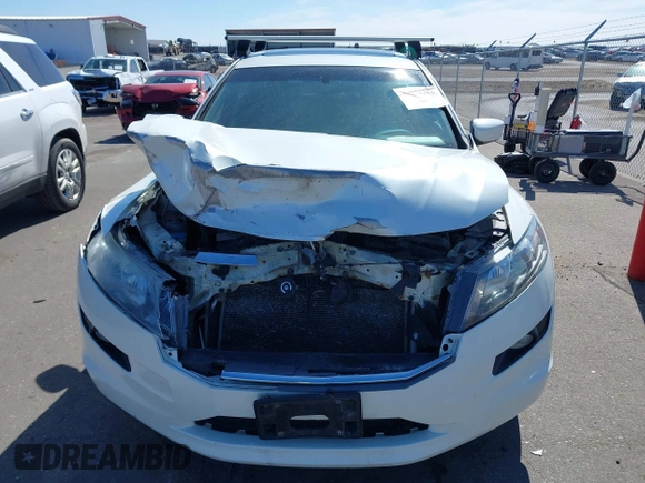 2011 Honda Accord Crosstour EX-L with VIN 5J6TF2H59BL005989, listed as a IAAI auction lot 41834202 with 215,645 mi miles. Bid and sale history available at carsss.com. Image 12.