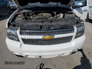 2008 Chevrolet Suburban LTZ with VIN 3GNFC160X8G215320, listed as a Copart auction lot 76341774 with 251,891 mi miles and Salvage Title. Bid and sale history available at carsss.com. Image 12.