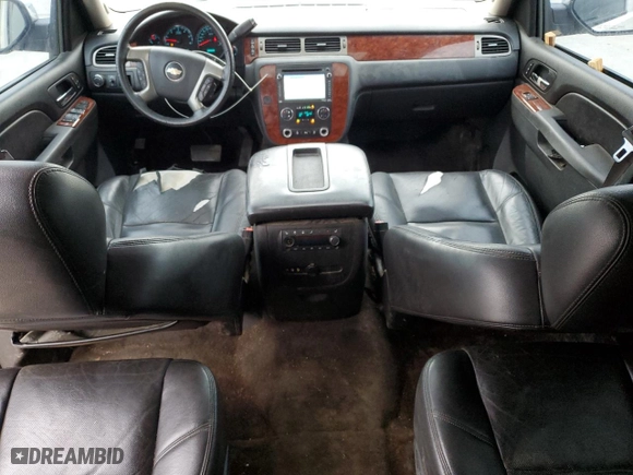 2012 Chevrolet Suburban LTZ with VIN 1GNSCKE08CR230252, listed as a Copart auction lot 79017724 with 183,686 mi miles and Clean Title. Bid and sale history available at carsss.com. Image 8.