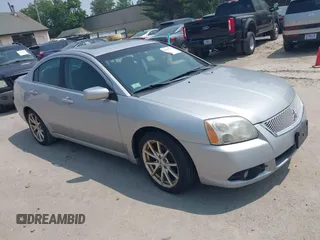 2012 Mitsubishi Galant ES z VIN 4A32B3FF6CE017647, wystawiony jako IAAI lot #42502756 z przebiegiem 120 440 mil mil oraz . Historia ofert i sprzedaży dostępna na DreamBid. Obrazek 1.