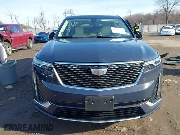 2024 Cadillac XT6 AWD Premium Luxury with VIN 1GYKPDRS2RZ737851, listed as a IAAI auction lot 41155253 with 7,988 mi miles. Bid and sale history available at carsss.com. Image 12.