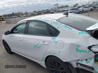 2021 Kia Forte GT-Line с VIN 3KPF34AD6ME358727, выставлен на аукционе IAAI как лот 41860247 с пробегом 79 079 миль миль и . История ставок и продаж доступна на DreamBid. Изображение 14.