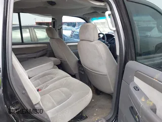2004 Ford Explorer XLT с VIN 1FMZU63W14ZA19796, выставлен на аукционе IAAI как лот 41746823 с пробегом Не указан миль и . История ставок и продаж доступна на DreamBid. Изображение 8.