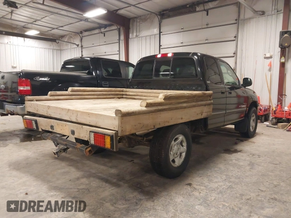 2000 Toyota Tundra SR5 with VIN 5TBRT341XYS066351, listed as a IAAI auction lot 41485162 with 218,512 mi miles and . Bid and sale history available at DreamBid. Image 4.