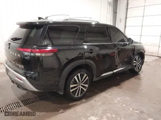 2022 Nissan Pathfinder Platinum with VIN 5N1DR3DJ4NC259359, listed as a IAAI auction lot 41412742 with 39,814 mi miles. Bid and sale history available at carsss.com. Image 4.