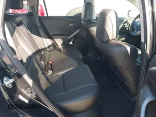 2015 Acura RDX z VIN 5J8TB3H38FL000506, wystawiony jako IAAI lot #42452545 z przebiegiem 105 478 mil mil oraz . Historia ofert i sprzedaży dostępna na DreamBid. Obrazek 8.