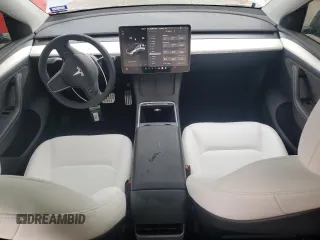 2024 Tesla Model Y Performance with VIN 7SAYGDEF4RA326613, listed as a Copart auction lot 83467394 with 2,260 mi miles and Clean Title. Bid and sale history available at DreamBid. Image 8.