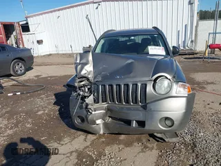 2007 Jeep Compass Sport with VIN 1J8FT47087D363592, listed as a IAAI auction lot 41391452 with 145,833 mi miles. Bid and sale history available at carsss.com. Image 12.
