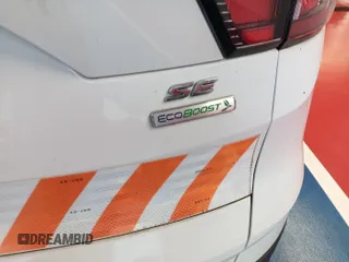 2017 Ford Escape SE z VIN 1FMCU0GD9HUD67764, wystawiony jako IAAI lot #42566602 z przebiegiem 111 244 mil mil oraz . Historia ofert i sprzedaży dostępna na DreamBid. Obrazek 22.