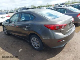 2014 Mazda Mazda3 i Sport with VIN JM1BM1U73E1197354, listed as a IAAI auction lot 41937634 with 140,074 mi miles. Bid and sale history available at carsss.com. Image 3.