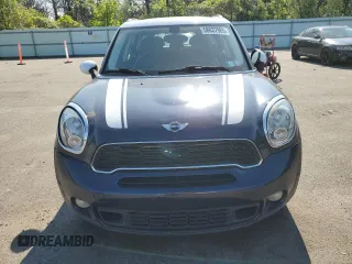 2013 MINI Countryman S with VIN WMWZC3C56DWP23892, listed as a Copart auction lot 58837985 with 98,988 mi miles and Clean title. Bid and sale history available at DreamBid. Image 5.
