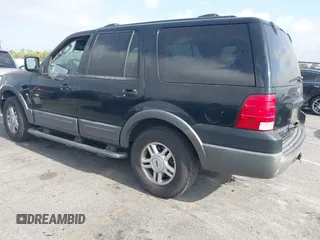 2004 Ford Expedition Special Service with VIN 1FMFU15L84LA33190, listed as a IAAI auction lot 42245244 with 288,935 mi miles and . Bid and sale history available at DreamBid. Image 3.