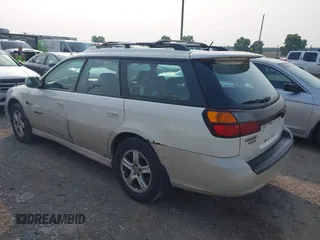2004 Subaru Legacy Outback L.L. Bean с VIN 4S3BH806547624734, выставлен на аукционе IAAI как лот 42473321 с пробегом 212 697 миль миль и . История ставок и продаж доступна на DreamBid. Изображение 3.