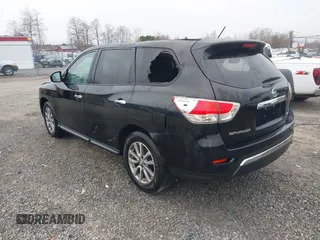 2013 Nissan Pathfinder SV with VIN 5N1AR2MM5DC646315, listed as a IAAI auction lot 41866616 with 150,978 mi miles. Bid and sale history available at carsss.com. Image 3.