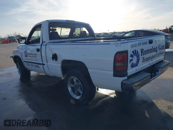 2001 Dodge 1500 z VIN 1B7HC16Y71S176840, wystawiony jako IAAI lot #41825038 z przebiegiem 136 410 mil mil oraz . Historia ofert i sprzedaży dostępna na DreamBid. Obrazek 3.