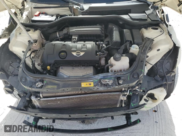 2014 MINI Convertible с VIN WMWZN3C56ET569651, выставлен на аукционе Copart как лот 66455675 с пробегом 117 994 миль миль и Списание • Salvage title. История ставок и продаж доступна на DreamBid. Изображение 11.