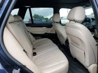2017 BMW X5 xDrive35i z VIN 5UXKR0C50H0V66241, wystawiony jako Copart lot #55552565 z przebiegiem 108 245 mil mil oraz Szkoda całkowita • Salvage title. Historia ofert i sprzedaży dostępna na DreamBid. Obrazek 11.