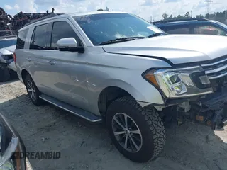 2018 Ford Expedition XLT with VIN 1FMJU1HTXJEA26019, listed as a IAAI auction lot 42538990 with 113,613 mi miles and . Bid and sale history available at DreamBid. Image 1.