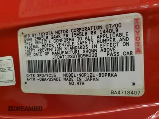 2000 Toyota ECHO z VIN JTDAT1232Y0096038, wystawiony jako Copart lot #86027274 z przebiegiem 83 392 mil mil oraz Nie do naprawy • Non repairable. Historia ofert i sprzedaży dostępna na DreamBid. Obrazek 12.