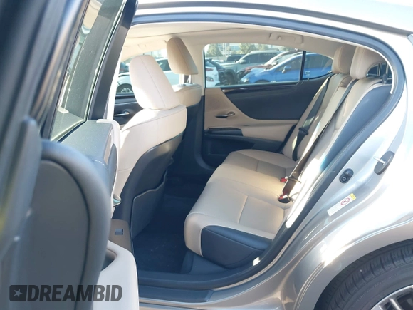 2019 Lexus ES 350 with VIN JTHBZ1B17K2004045, listed as a IAAI auction lot 41782256 with 58,039 mi miles and . Bid and sale history available at DreamBid. Image 8.