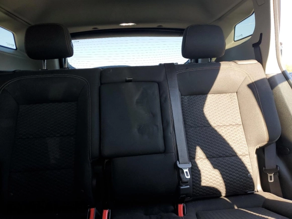 2019 GMC Terrain SLE with VIN 3GKALMEV5KL103691, listed as a Copart auction lot 83373434 with 77,801 mi miles and Clean Title. Bid and sale history available at DreamBid. Image 10.