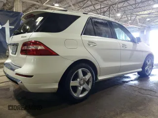 2015 Mercedes-Benz M 400 with VIN 4JGDA5GB6FA562518, listed as a Copart auction lot 48500475 with 72,088 mi miles and Clean Title. Bid and sale history available at DreamBid. Image 3.