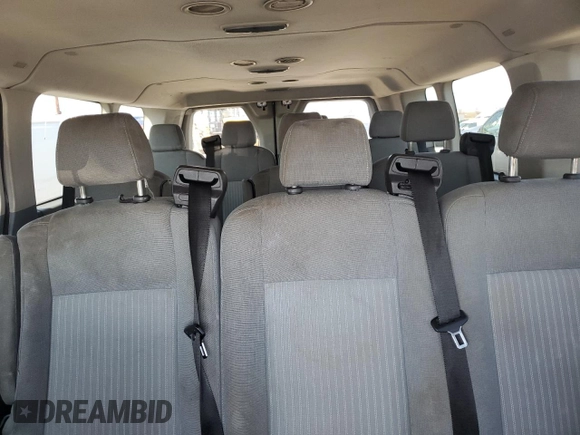 2015 Ford Transit XL z VIN 1FBZX2ZM0FKA16284, wystawiony jako Copart lot #52119165 z przebiegiem 340 384 mil mil oraz Czysty tytuł • Clean title. Historia ofert i sprzedaży dostępna na DreamBid. Obrazek 10.
