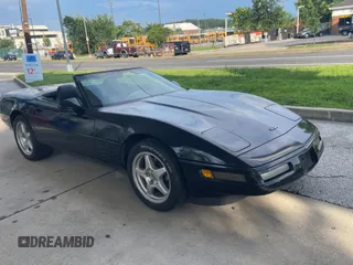 1994 Chevrolet Corvette with VIN 1G1YY32P8R5112383, listed as a Copart auction lot 62957185 with 174,087 mi miles and Clean title. Bid and sale history available at DreamBid. Image 1.
