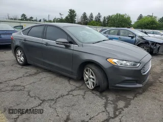2016 Ford Fusion SE with VIN 1FA6P0HD8G5129670, listed as a Copart auction lot 61259005 with 151,452 mi miles and Salvage title. Bid and sale history available at DreamBid. Image 4.