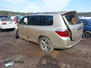 2008 Toyota Highlander Sport z VIN JTEES43A482018122, wystawiony jako IAAI lot #41579165 z przebiegiem Nie podano mil oraz . Historia ofert i sprzedaży dostępna na DreamBid. Obrazek 3.