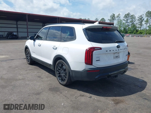 2021 Kia Telluride SX with VIN 5XYP5DHCXMG167178, listed as a IAAI auction lot 41971125 with 99,231 mi miles. Bid and sale history available at carsss.com. Image 3.