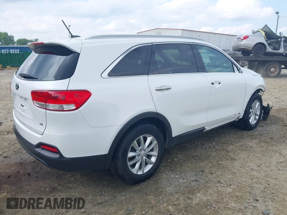 2017 Kia Sorento LX z VIN 5XYPGDA57HG197895, wystawiony jako IAAI lot #42265132 z przebiegiem 100 154 mil mil oraz . Historia ofert i sprzedaży dostępna na DreamBid. Obrazek 4.
