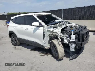 2023 Kia Seltos LX z VIN KNDEPCAA4P7377197, wystawiony jako Copart lot #54430015 z przebiegiem 37 693 mil mil oraz Szkoda całkowita • Salvage title. Historia ofert i sprzedaży dostępna na DreamBid. Obrazek 4.