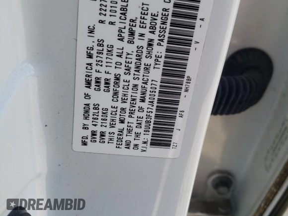 2018 Acura TLX Technology z VIN 19UUB3F57JA005077, wystawiony jako Copart lot #57256555 z przebiegiem 97 714 mil mil oraz Szkoda całkowita • Salvage title. Historia ofert i sprzedaży dostępna na DreamBid. Obrazek 13.