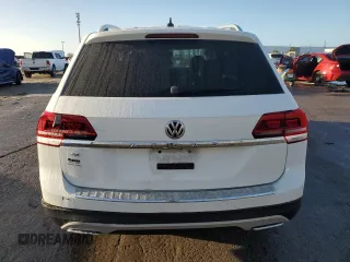 2019 Volkswagen Atlas SE with VIN 1V2DP2CA9KC595931, listed as a Copart auction lot 84701994 with 77,000 mi miles and Salvage title. Bid and sale history available at DreamBid. Image 6.