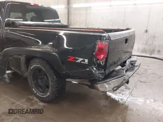 2004 Chevrolet Silverado 1500 Z71 with VIN 2GCEK19T241213741, listed as a IAAI auction lot 41935361 with Not Provided miles and . Bid and sale history available at DreamBid. Image 6.