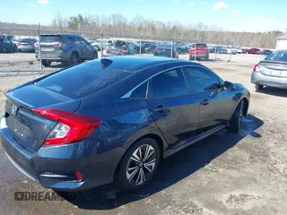 2017 Honda Civic Sedan EX-L with VIN 19XFC1F71HE029540, listed as a IAAI auction lot 41878037 with 82,064 mi miles. Bid and sale history available at carsss.com. Image 4.