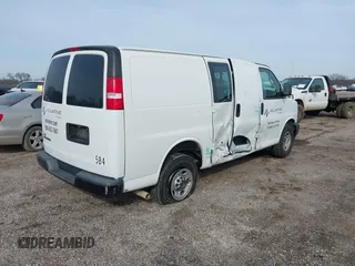 2019 Chevrolet Express Cargo with VIN 1GCWGAFP5K1204368, listed as a IAAI auction lot 41532048 with 121,630 mi miles and . Bid and sale history available at DreamBid. Image 4.