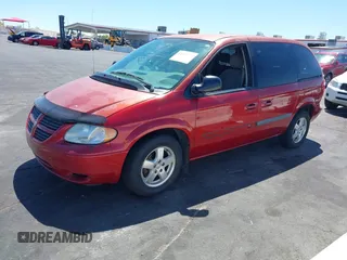 2006 Dodge Caravan SXT with VIN 1D4GP45R16B732002, listed as a IAAI auction lot 42157772 with 162,135 mi miles and . Bid and sale history available at carsss.com. Image 2.